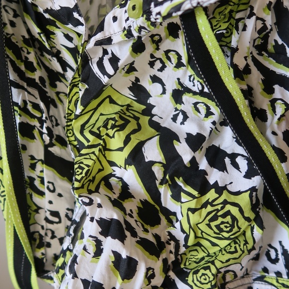 Off the shoulders top - Picture 2 of 3